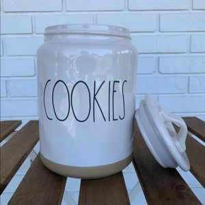 Rae Dunn Cookie Jar